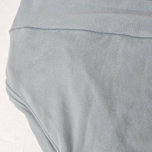 COPY - SKIMS SUMMER MESH PANTY NWT - Picture 9 of 10